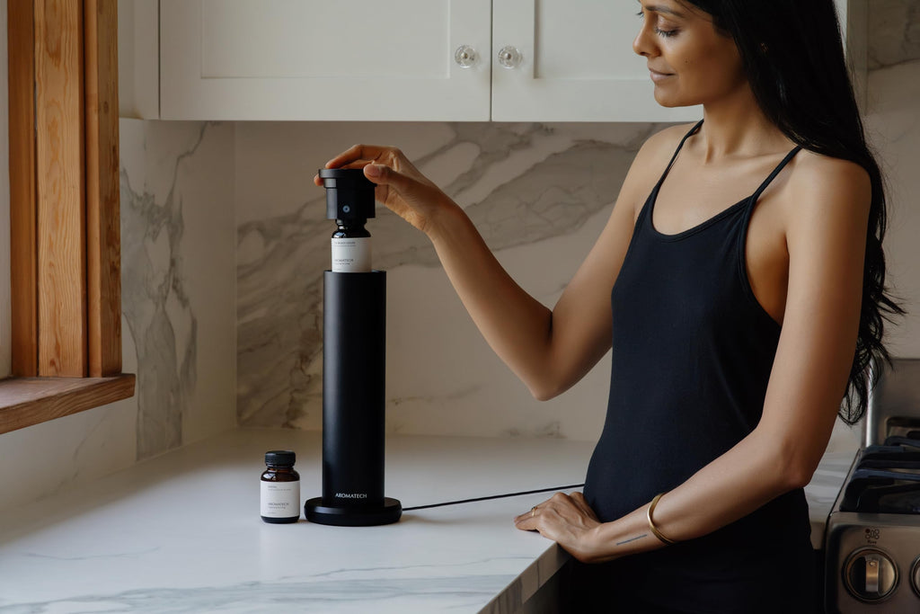 AromaTech New AroMini BT Plus Scent Diffuser w/Bluetooth – Cold-Air Diffusion Scent Machine for Home, Office, Hotel, Spa – Nebulizing Diffusion System for Essential Oil Blends (Gold)